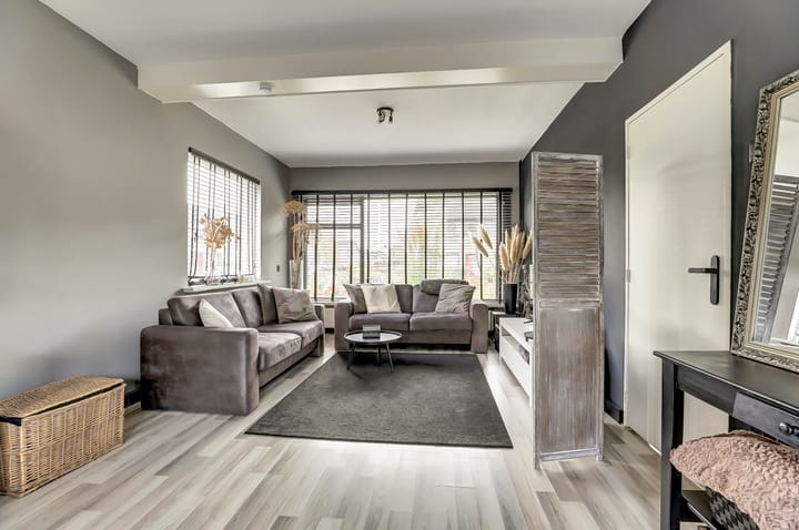 Photo 6 of Rinzemastraat 2