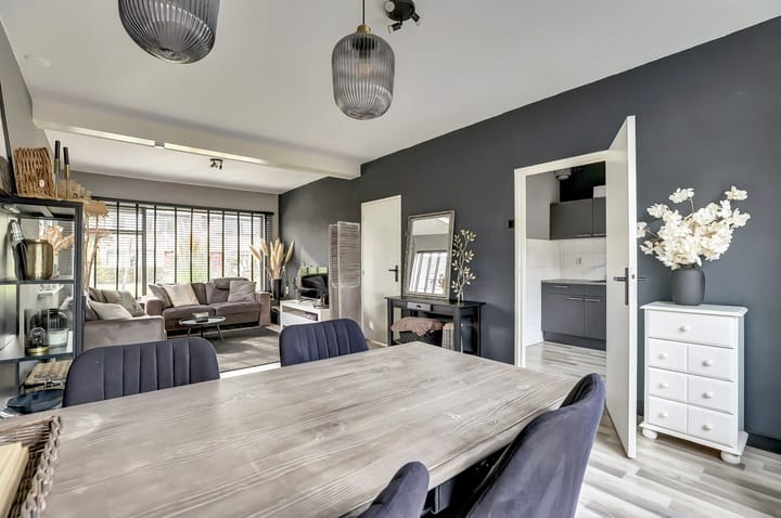 Photo 7 of Rinzemastraat 2