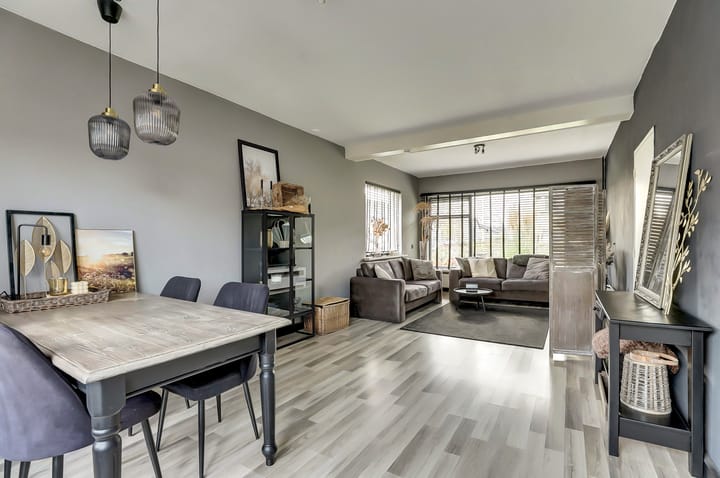 Photo 12 of Rinzemastraat 2