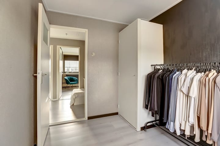 Photo 19 of Rinzemastraat 2