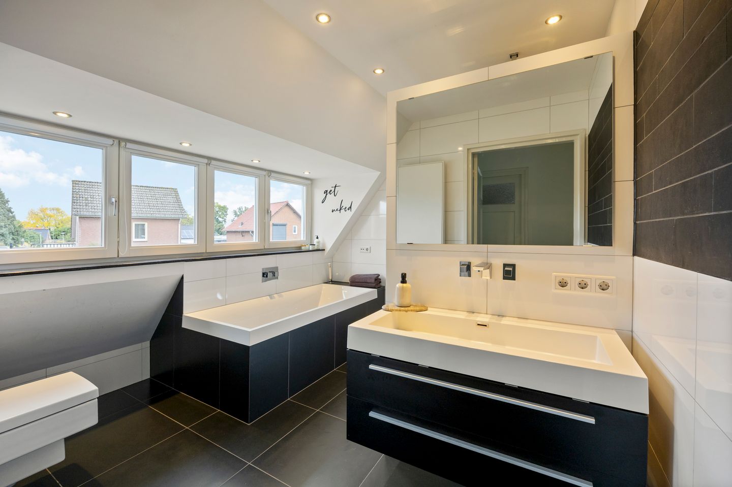 Foto 29 van Eikenstraat 34