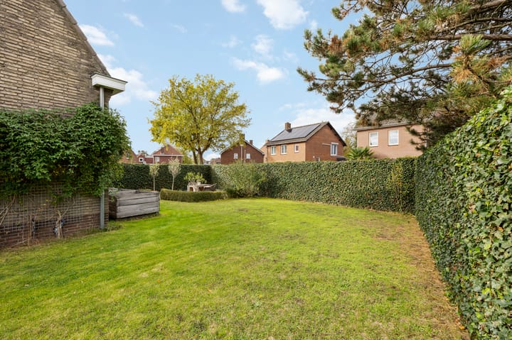 Foto 49 van Eikenstraat 34