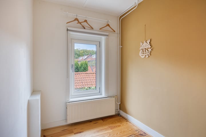 Photo 24 of Jacques Perkstraat 12