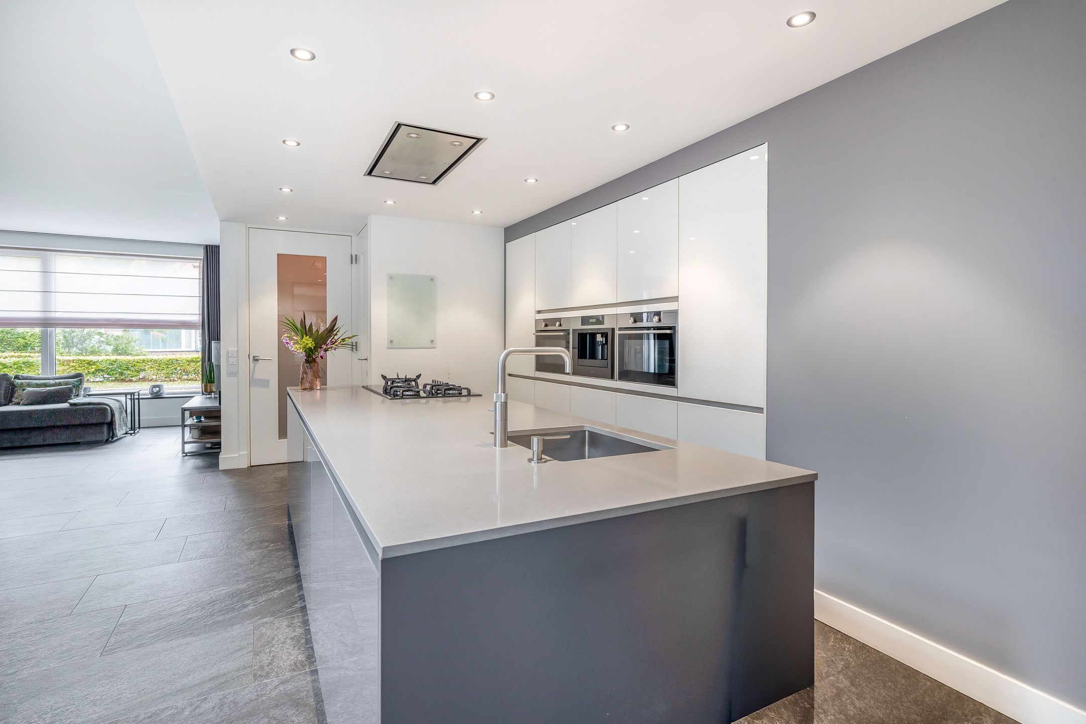 Foto 15 van Europalaan 140