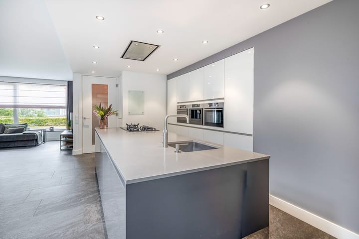 Foto 15 van Europalaan 140