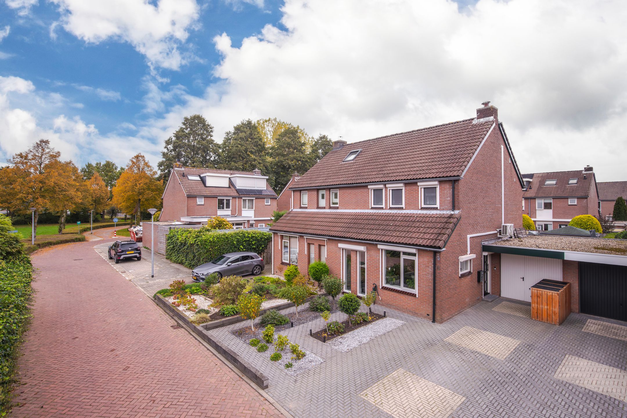 Foto 12 van De Gasperistraat 6