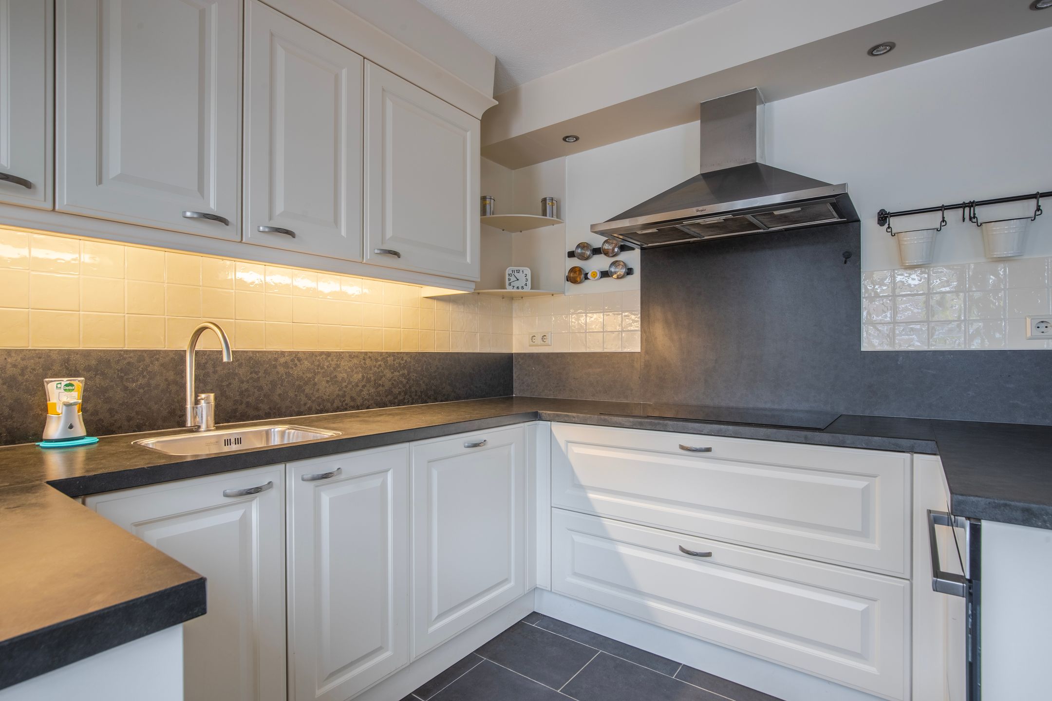 Foto 21 van De Gasperistraat 6