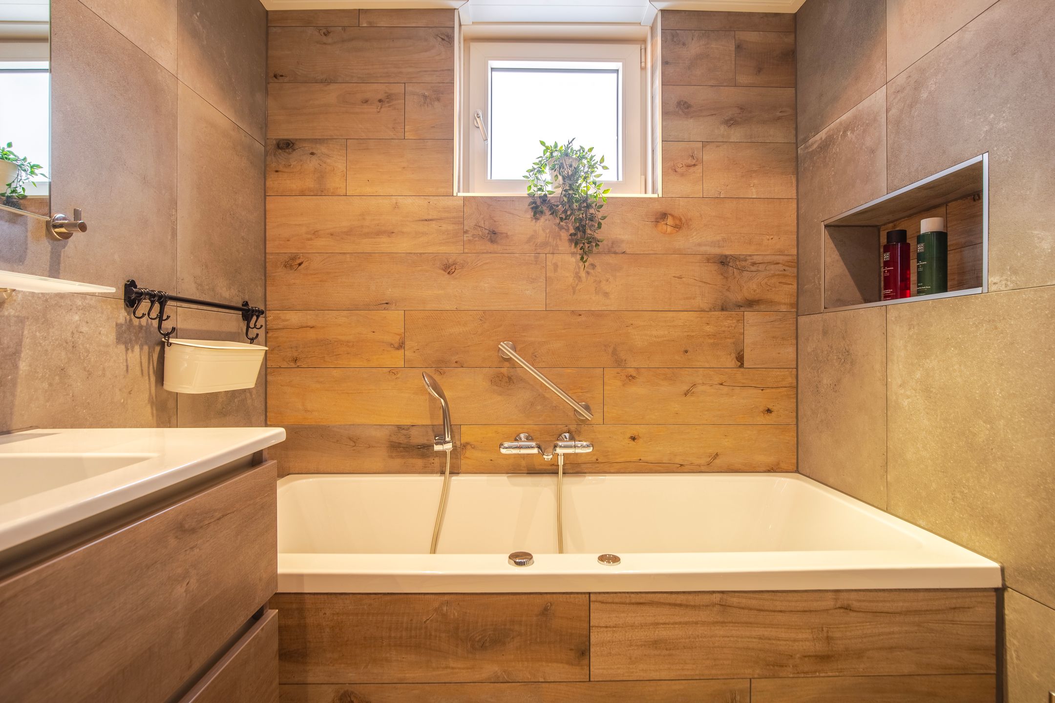 Foto 33 van De Gasperistraat 6