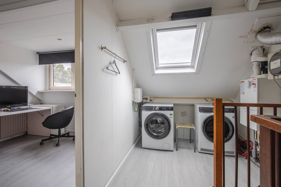 Foto 38 van De Gasperistraat 6