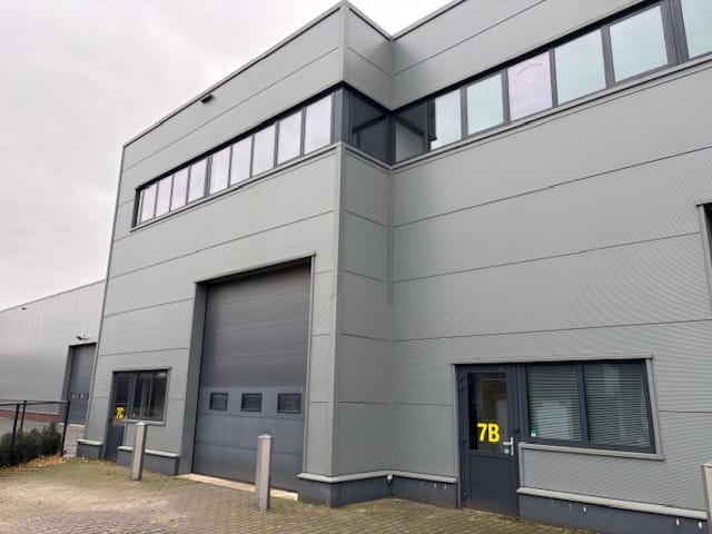 Bekijk foto 2 van Vliegeniersstraat 7-C