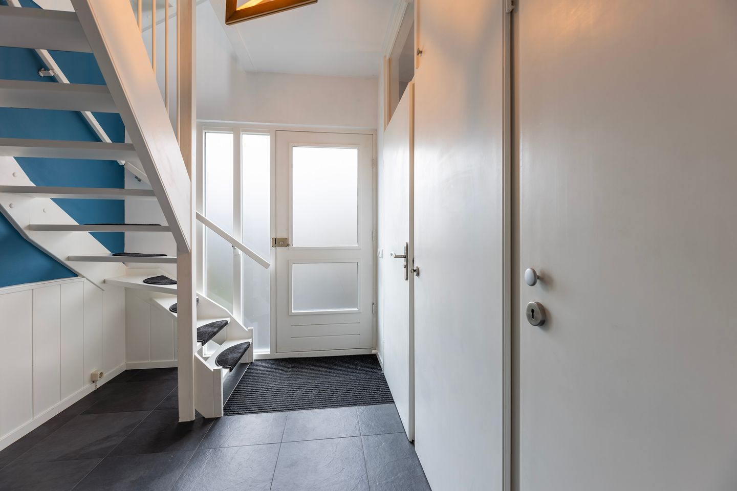 Foto 10 van Herman van der Haarstraat 65