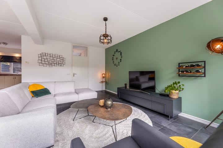 Foto 14 van Herman van der Haarstraat 65