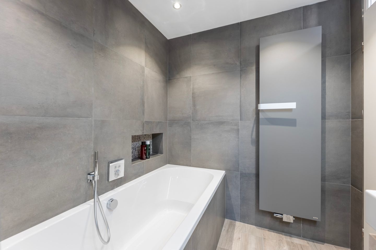 Foto 34 van Herman van der Haarstraat 65