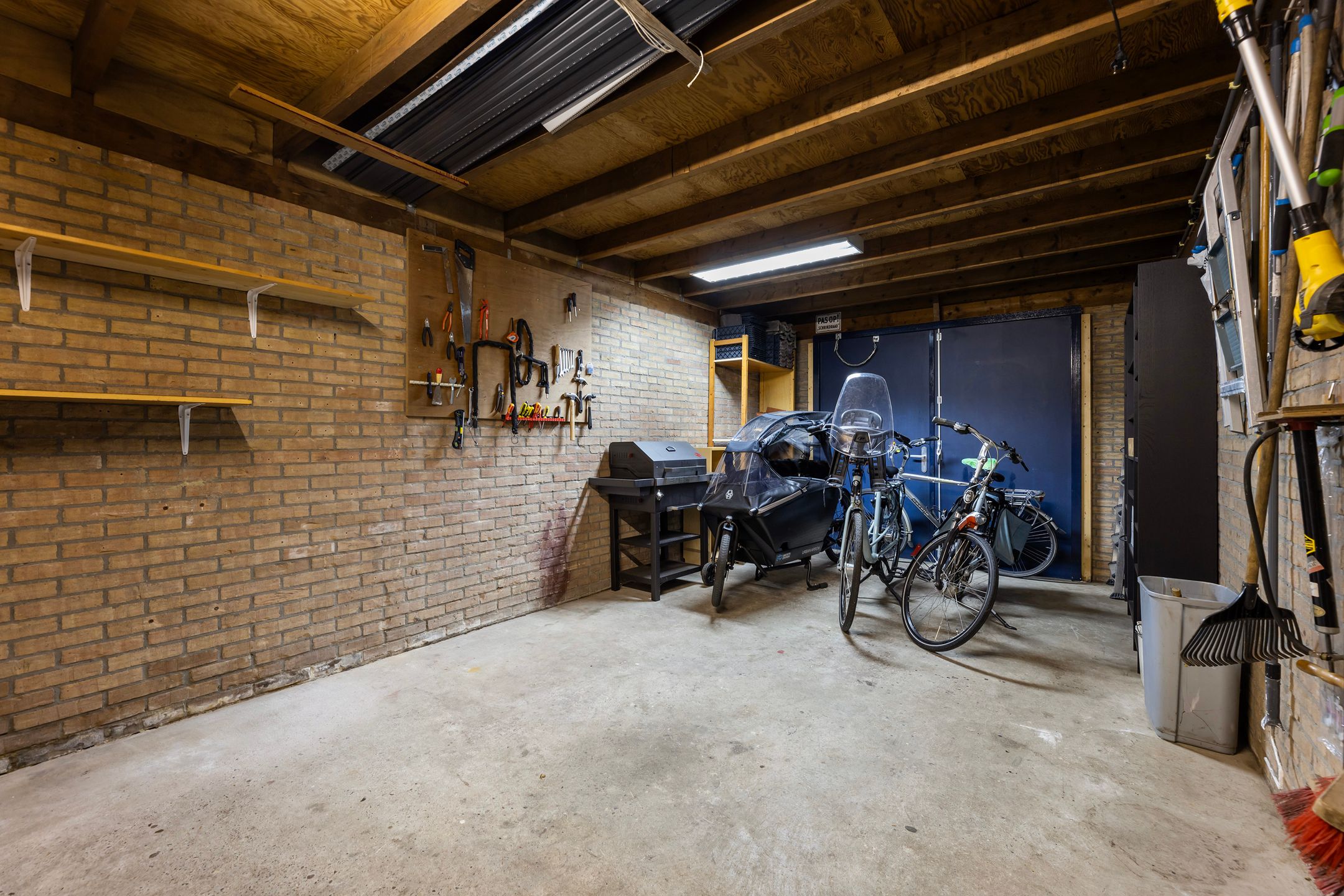 Foto 45 van Herman van der Haarstraat 65