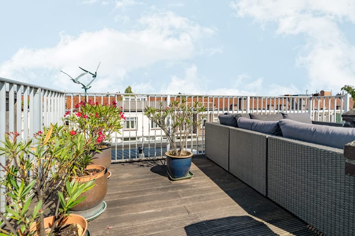 Foto 44 van Krammerstraat 15-2