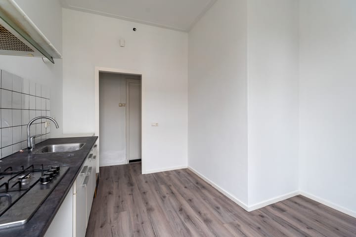 Photo 8 of Jacob Cremerstraat 26