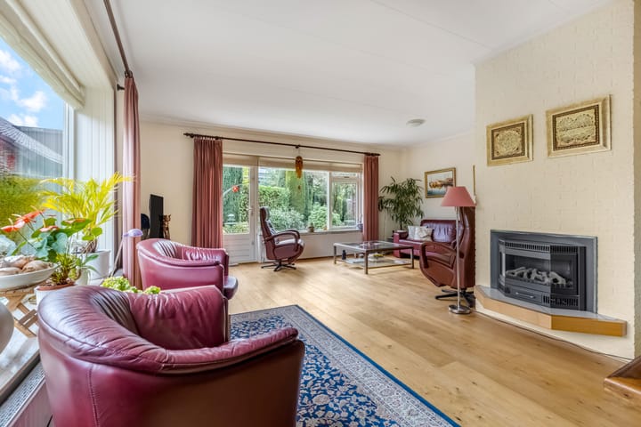 Foto 2 van Rienderstein 11