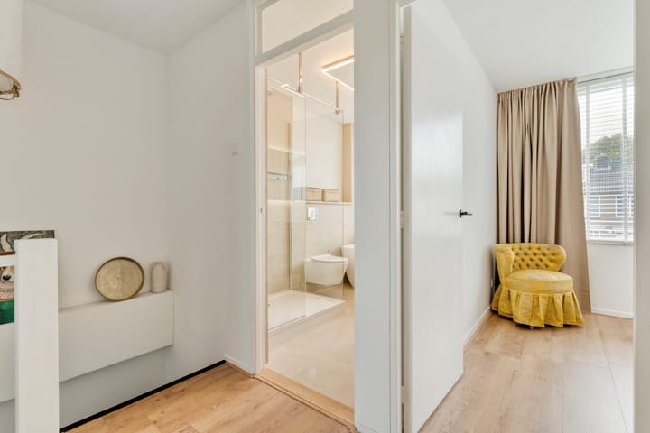 Foto 25 van Esdoornlaan 22