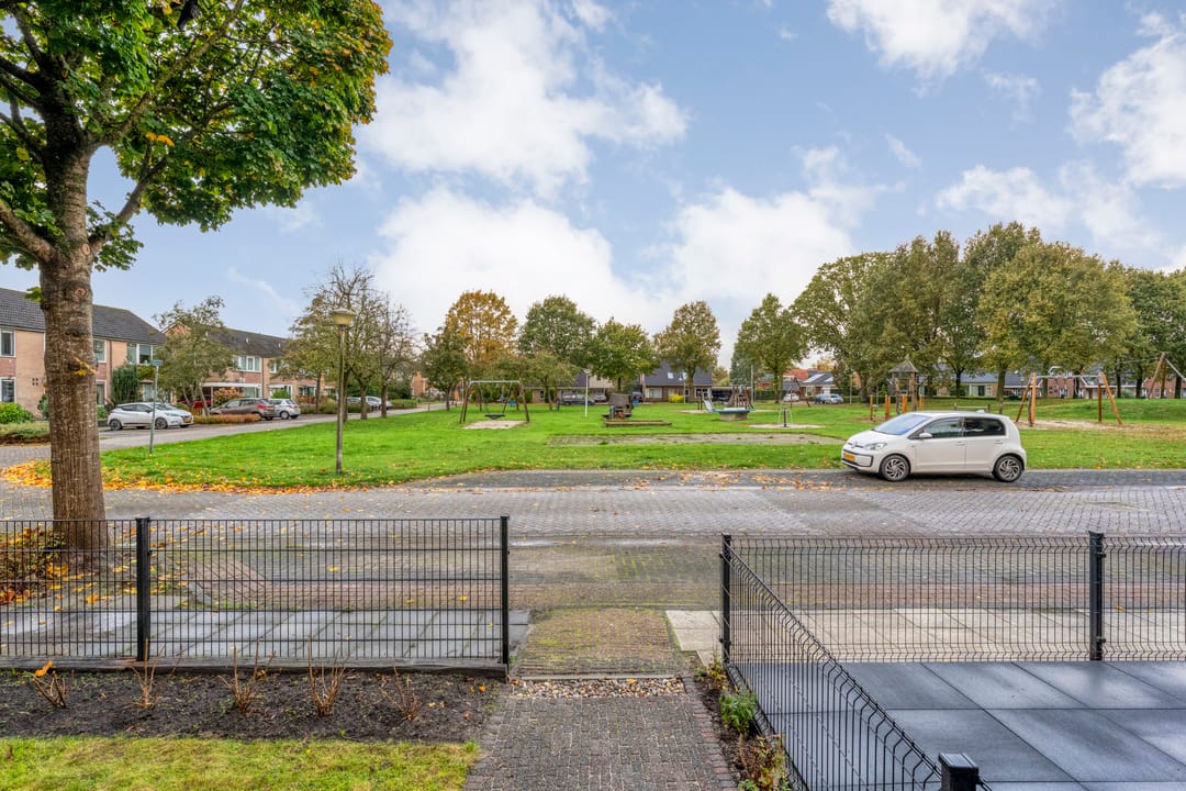 Foto 11 van Esdoornlaan 22