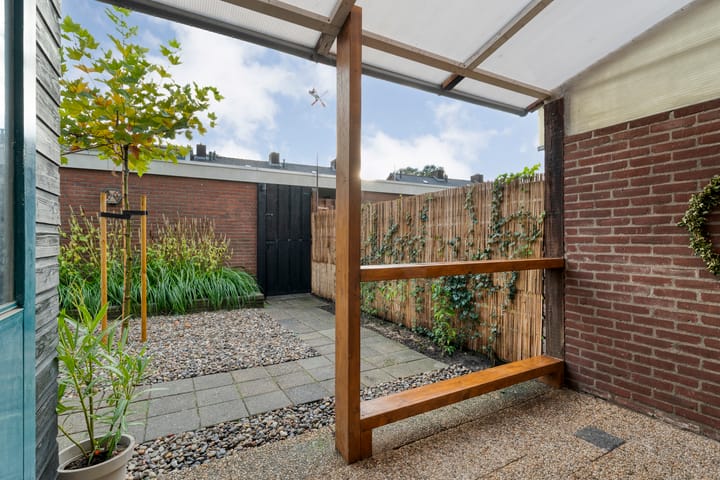 Foto 42 van Esdoornlaan 22