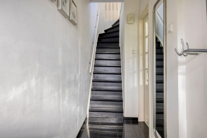 Foto 13 van Manegelaan 25