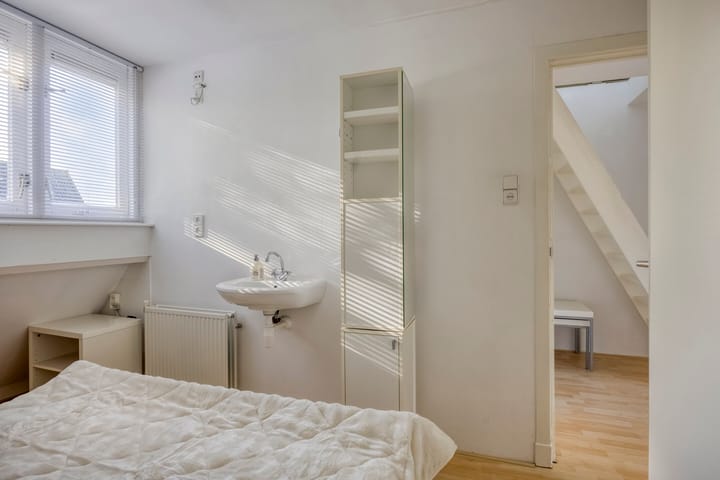 Foto 15 van Manegelaan 25