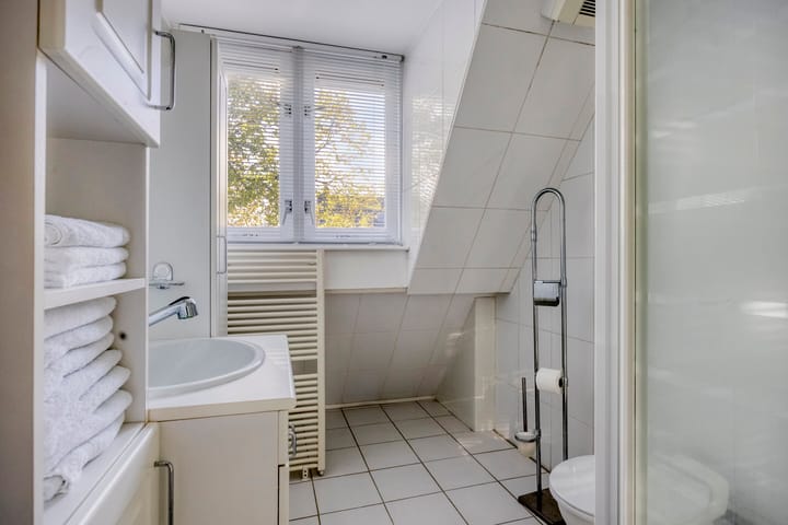 Foto 16 van Manegelaan 25