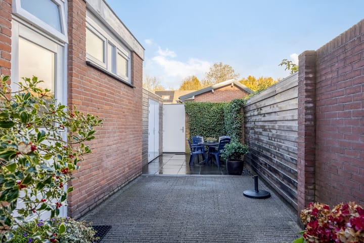 Foto 24 van Manegelaan 25