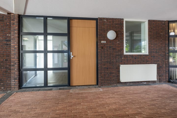 Foto 5 van Oosterschie 1-002