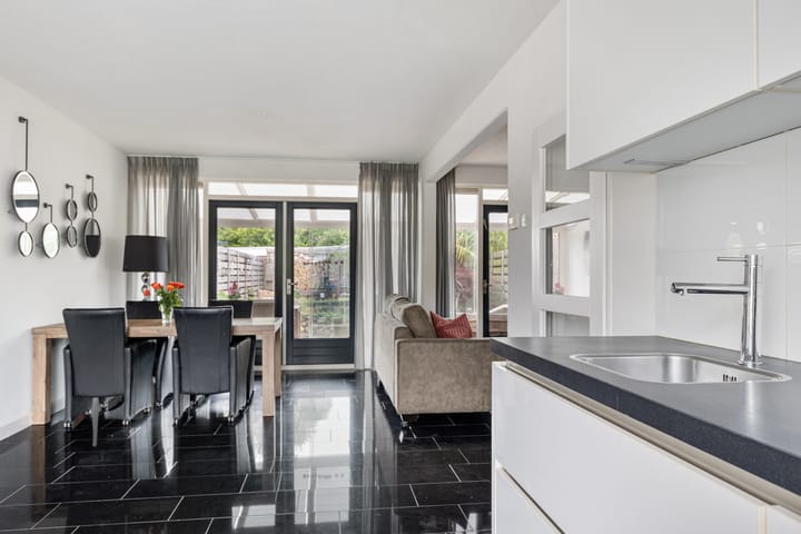 Foto 10 van Botter 24 25