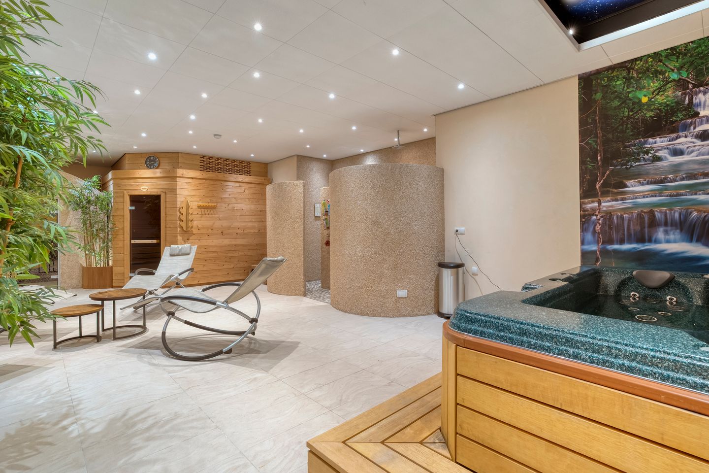 Foto 104 van Vastenow 154