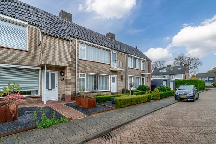 Foto 35 van Irisstraat 29