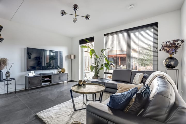 Photo 7 of Naereboutstraat 41