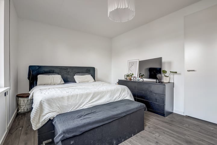 Photo 18 of Naereboutstraat 41