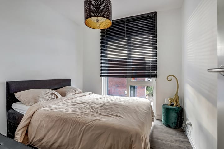 Photo 22 of Naereboutstraat 41