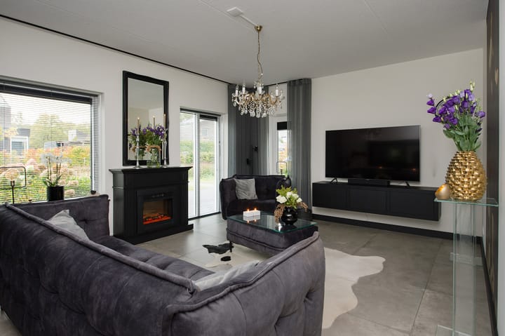 Photo 10 of Broeder Silvesterlaan 31