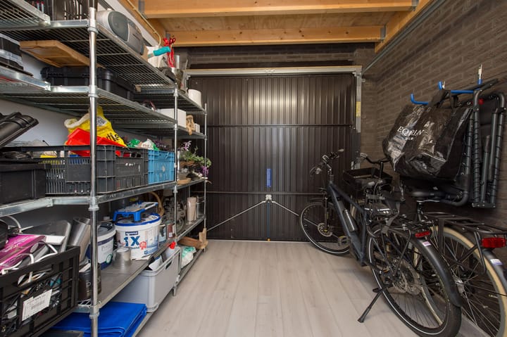 Photo 24 of Broeder Silvesterlaan 31