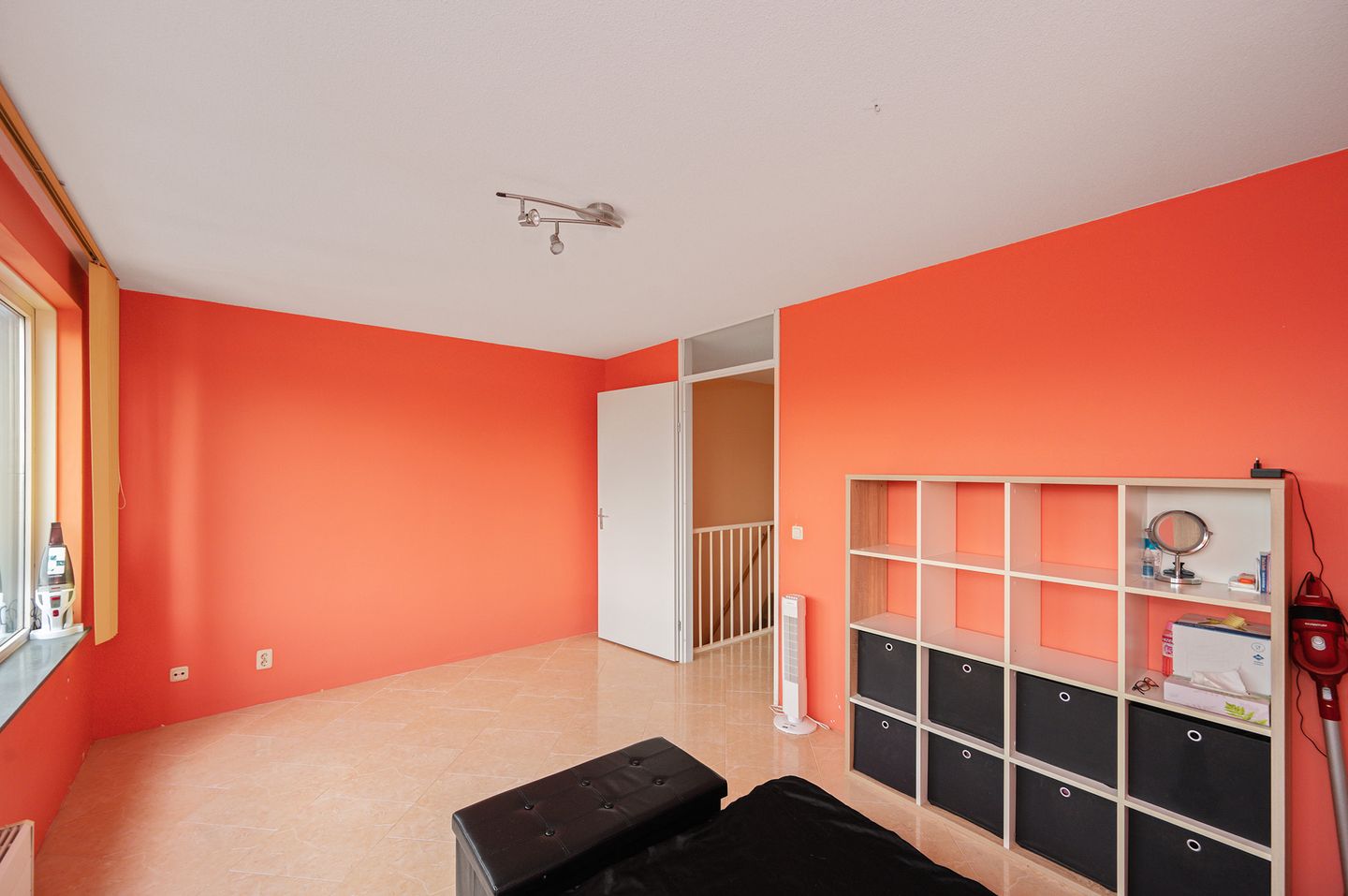Photo 19 of Laan der V.O.C. 296