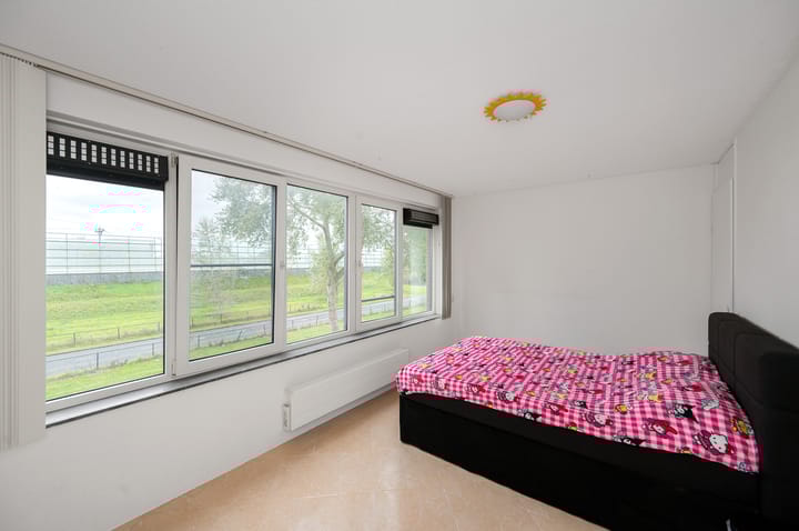 Foto 22 van Laan der V.O.C. 296