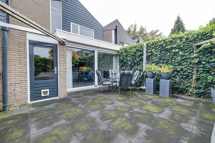 Foto 25 van Rietdekkersdreef 402