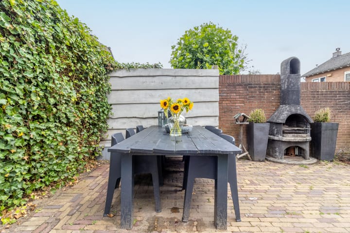 Photo 20 of Laanstraat 55