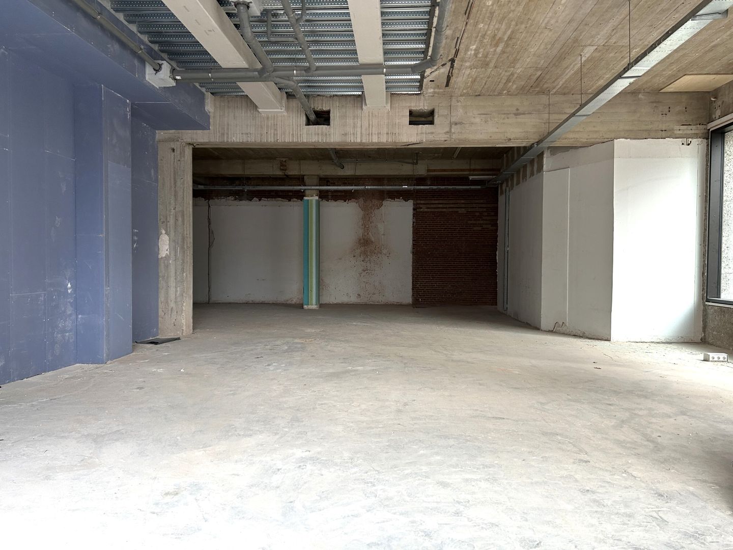 Bekijk foto 4 van Haarlemmerplein 2