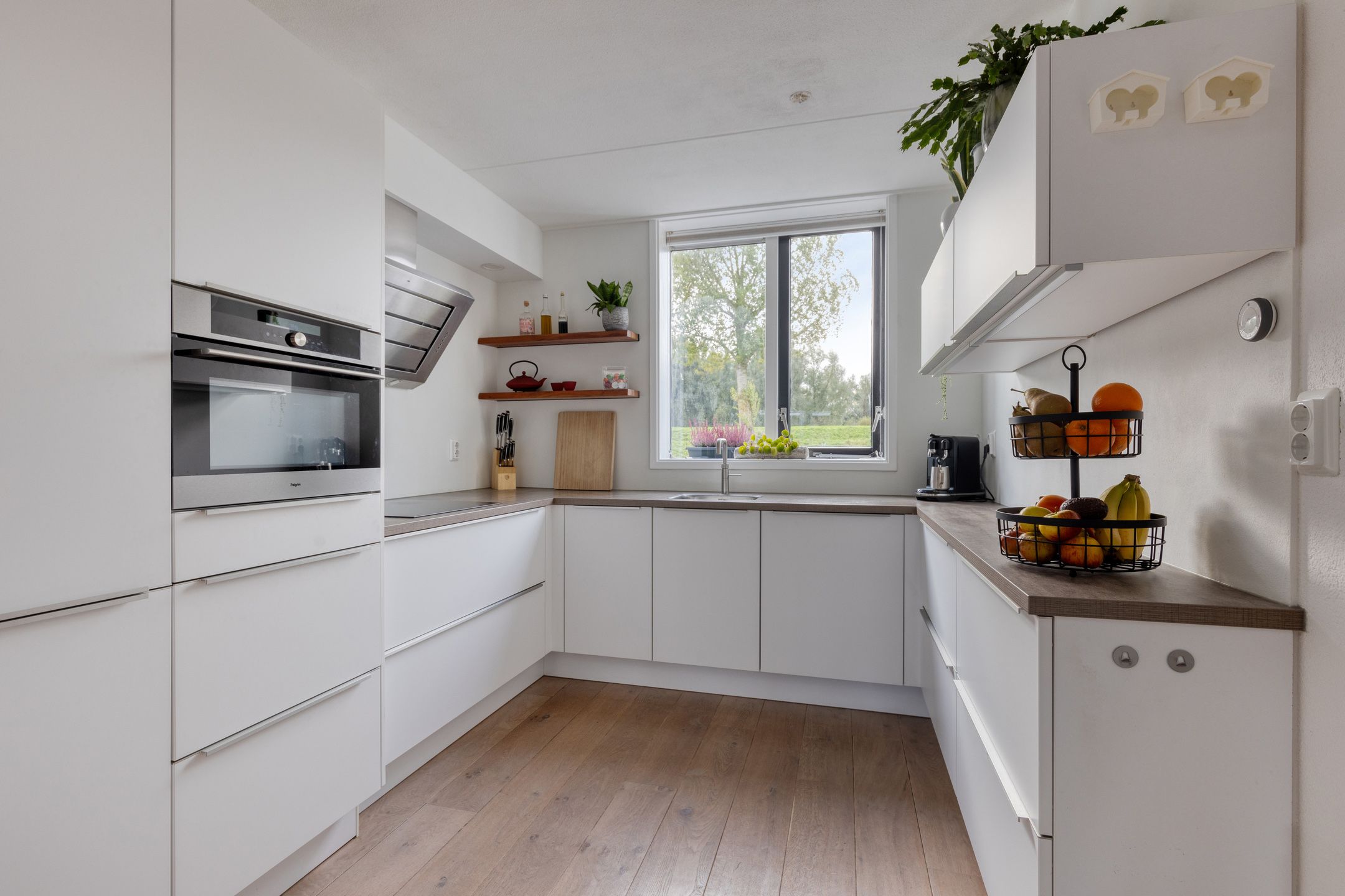 Foto 3 van Eemswaard 27-A