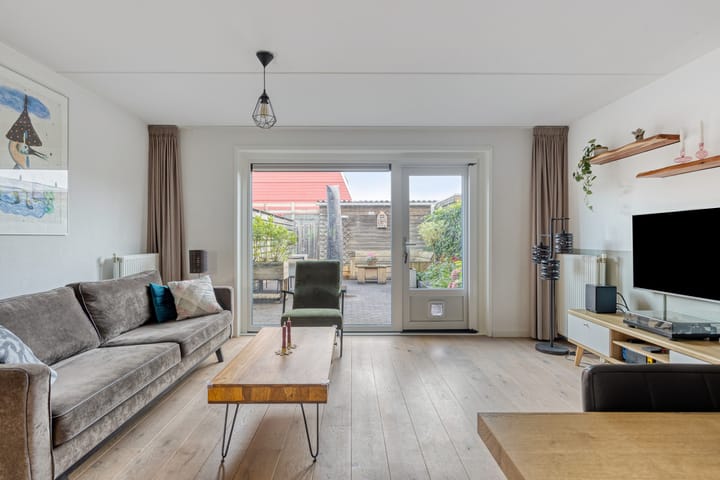 Foto 10 van Eemswaard 27-A