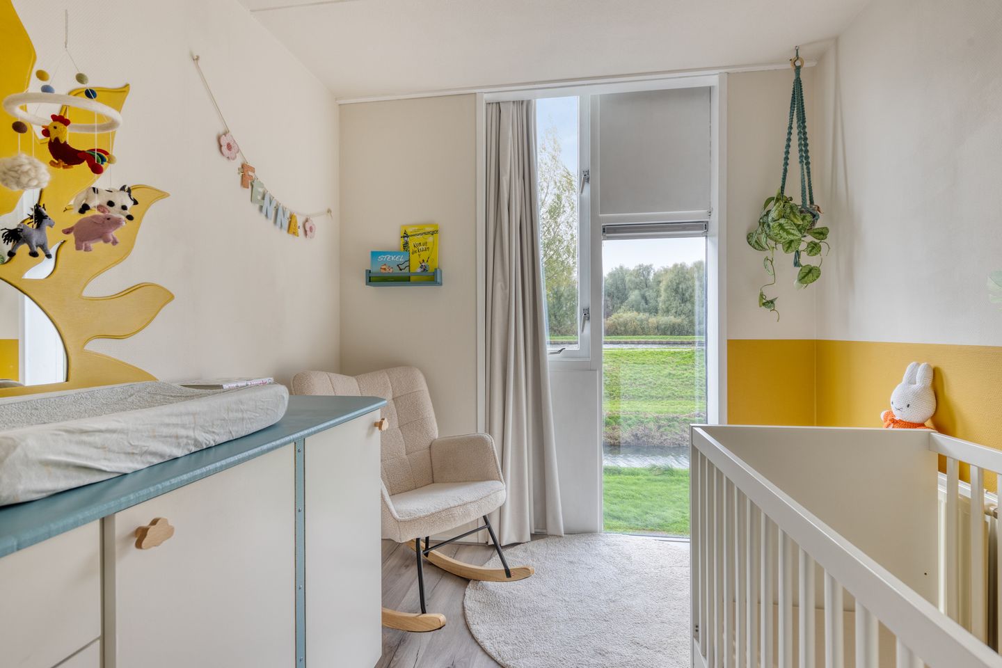 Foto 25 van Eemswaard 27-A