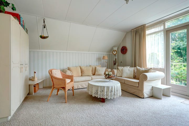 Photo 35 of Zwanebloem 32