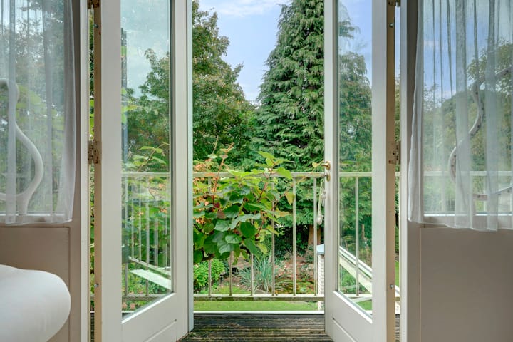 Photo 36 of Zwanebloem 32