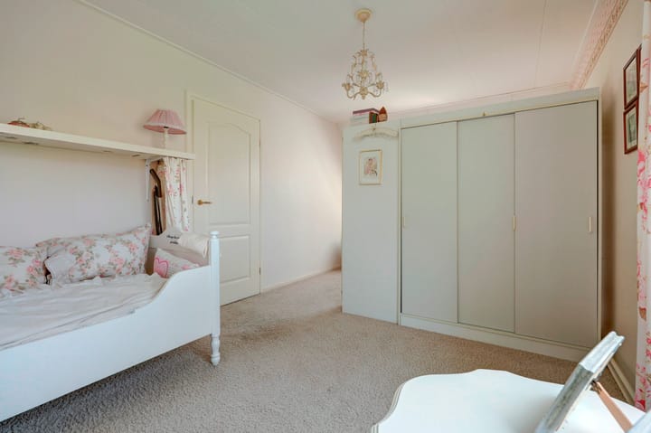 Photo 39 of Zwanebloem 32