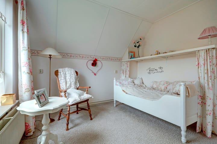 Photo 40 of Zwanebloem 32