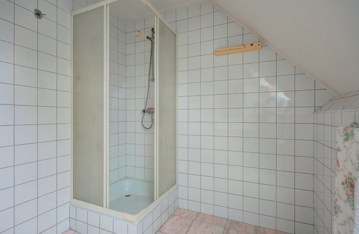 Photo 44 of Zwanebloem 32